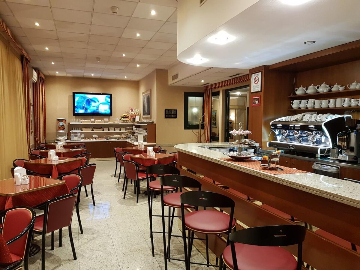 Hotel Tirreno جنوة المظهر الخارجي الصورة