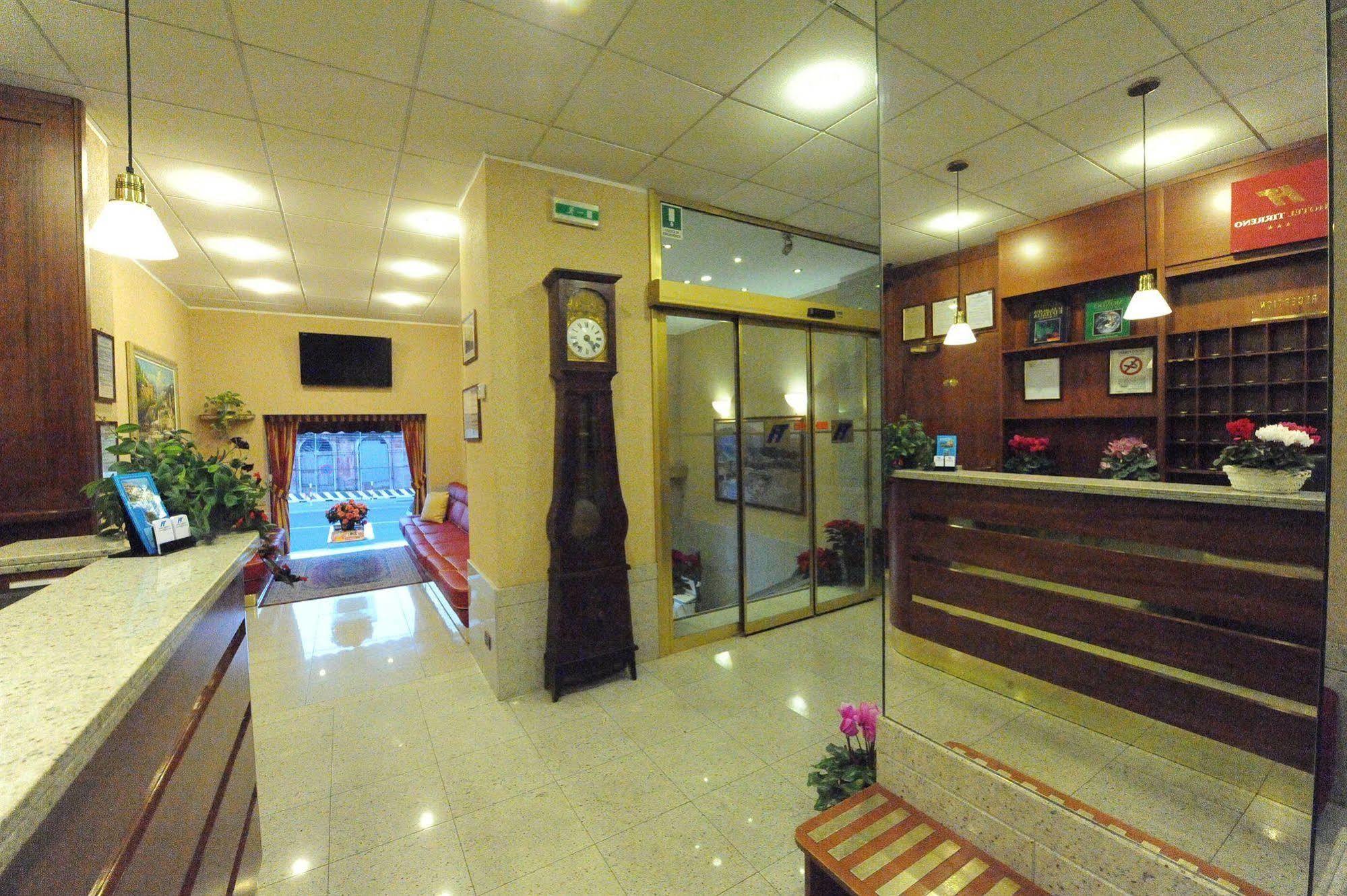 Hotel Tirreno جنوة المظهر الخارجي الصورة