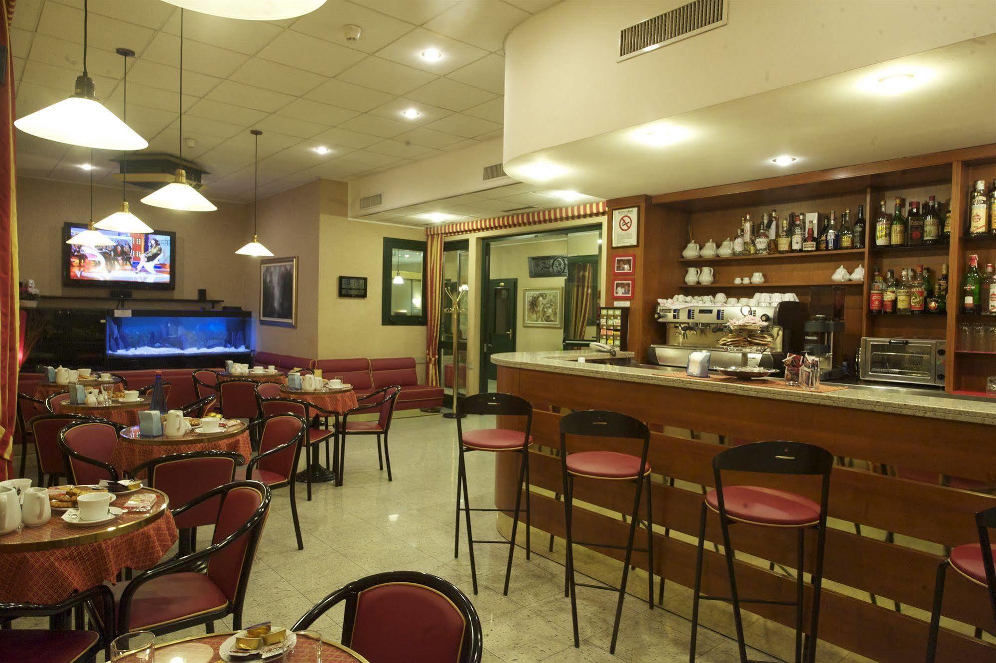 Hotel Tirreno جنوة المظهر الخارجي الصورة