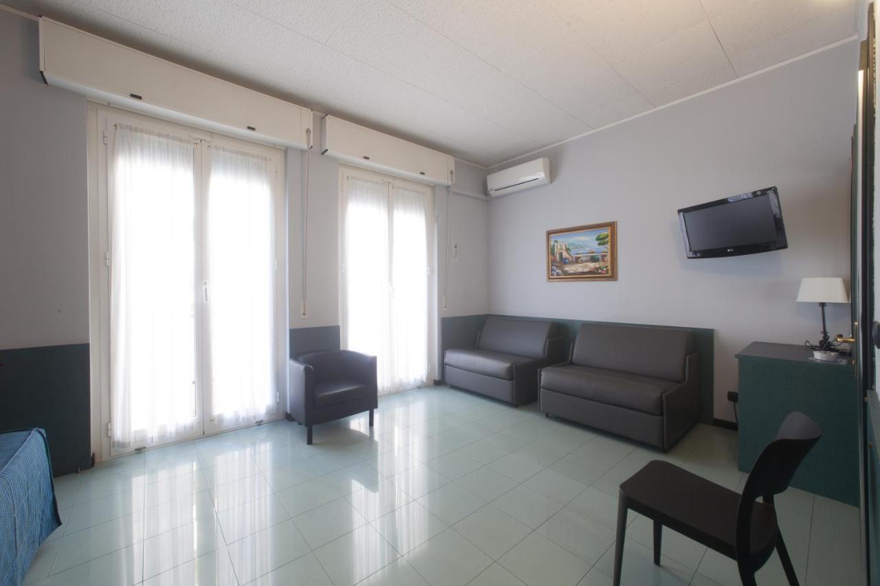 Hotel Tirreno جنوة المظهر الخارجي الصورة