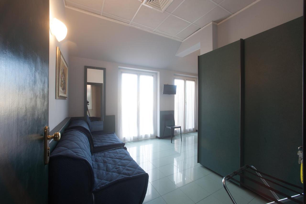 Hotel Tirreno جنوة المظهر الخارجي الصورة